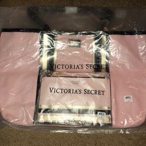 VS Tote